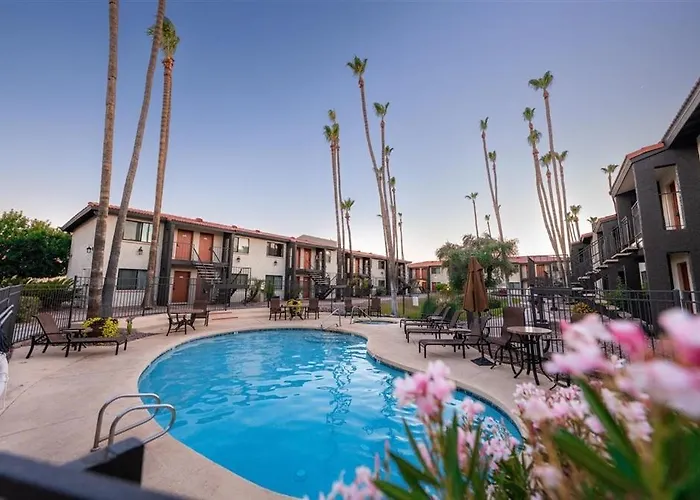 135 Fully Furnished, Amenities Galore